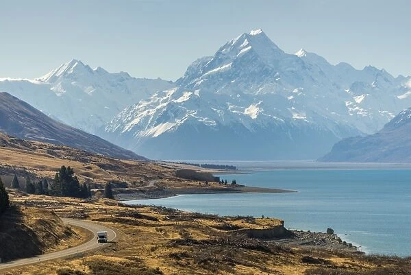 Road to Mount Cook and Lake Pukaki, South island, New Zealand