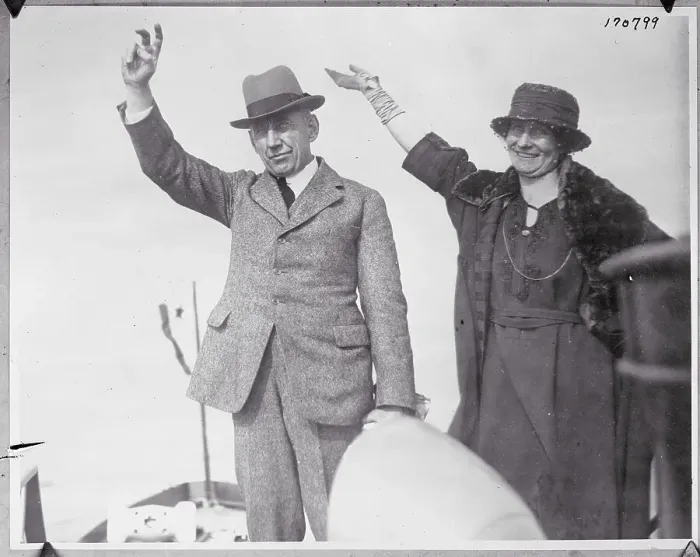 Framed Print : Roald Amundsen and Mrs. H.H. Hammer Waving Framed Print : Roald Amundsen and Mrs. H.H. Hammer Waving