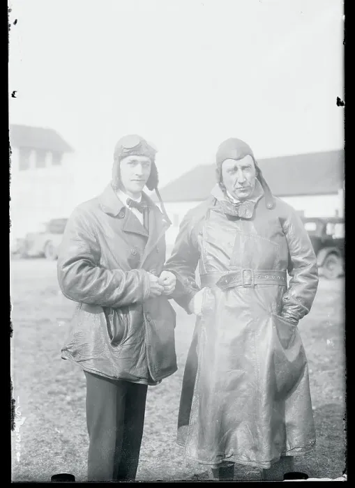 Framed Print : Roald Amundsen and Oskar Omdal Framed Print : Roald Amundsen and Oskar Omdal