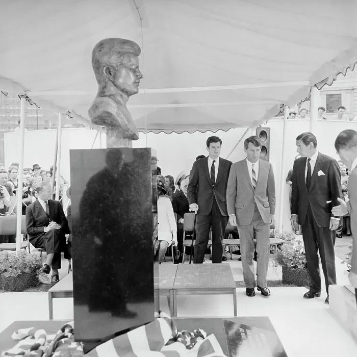 Framed Print : Robert F. Kennedy Walking Towards Bust of His Late Brother Framed Print : Robert F. Kennedy Walking Towards Bust of His Late Brother