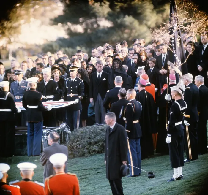 Framed Print : Robert and Jacqueline Kennedy in Crowd at JFK Gravesite Framed Print : Robert and Jacqueline Kennedy in Crowd at JFK Gravesite