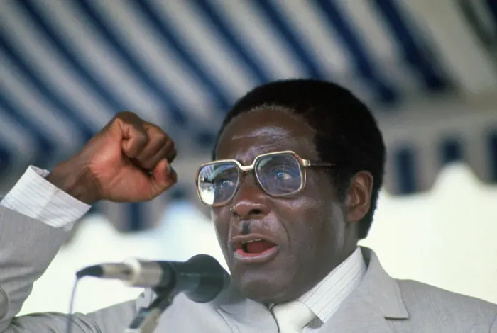 Framed Print : Robert Mugabe Framed Print : Robert Mugabe