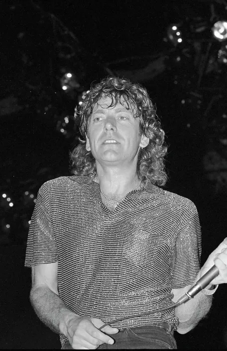 Framed Print : Robert Plant Performs Post-Zep Framed Print : Robert Plant Performs Post-Zep