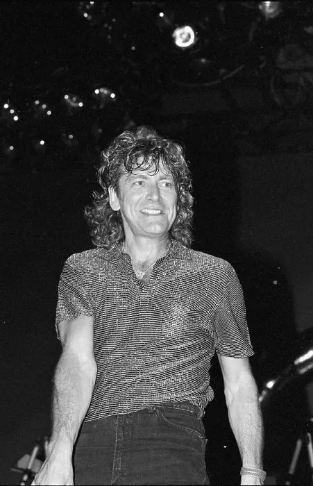 Framed Print : Robert Plant Performs Post-Zep Framed Print : Robert Plant Performs Post-Zep
