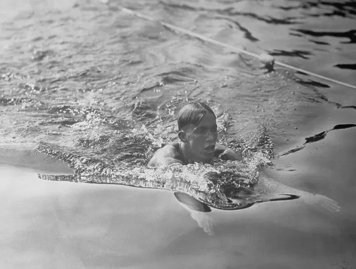 Framed Print : Robert Skelton Winning Breast Stroke Event Framed Print : Robert Skelton Winning Breast Stroke Event