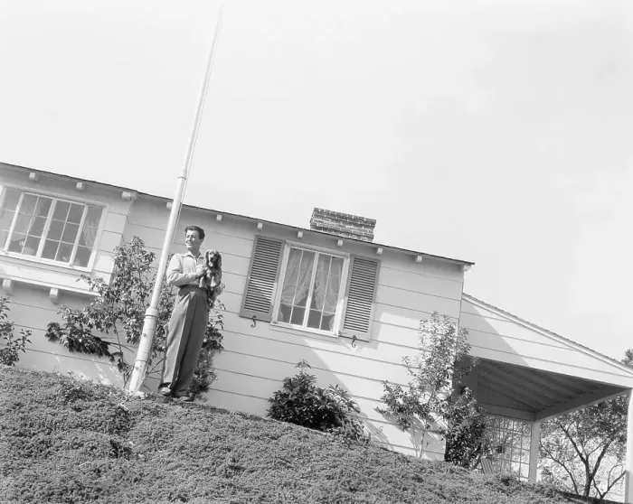 Framed Print : Robert Taylor Outside Of His House