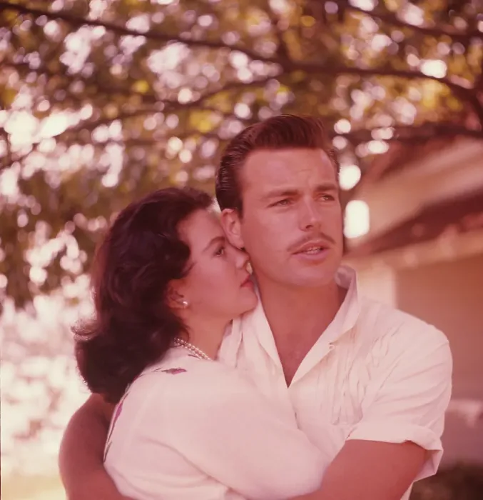 Framed Print : Robert Wagner and Natalie Wood Framed Print : Robert Wagner and Natalie Wood