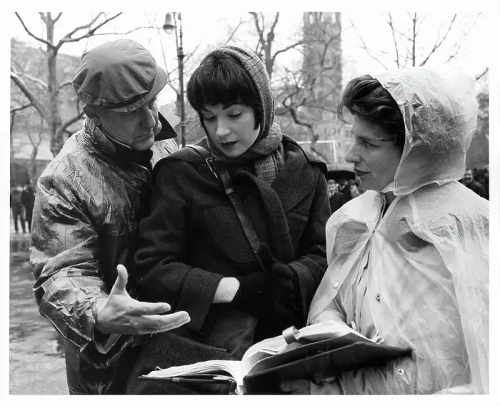 Framed Print : Robert Wise And Shirley MacLaine In Two For The Seesaw Framed Print : Robert Wise And Shirley MacLaine In Two For The Seesaw