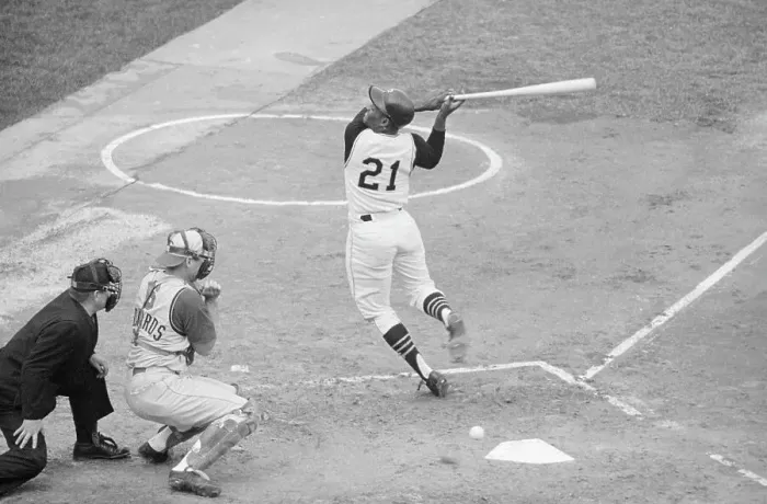 Framed Print : Roberto Clemente Hit In Back By Ball Framed Print : Roberto Clemente Hit In Back By Ball