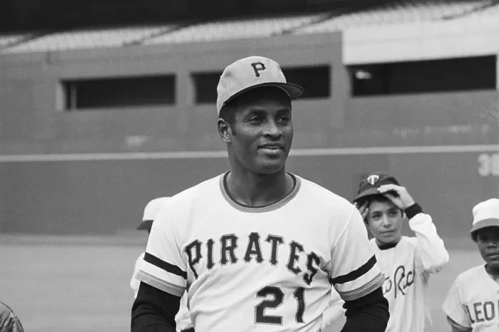Framed Print : Roberto Clemente Before NL Playoffs Framed Print : Roberto Clemente Before NL Playoffs