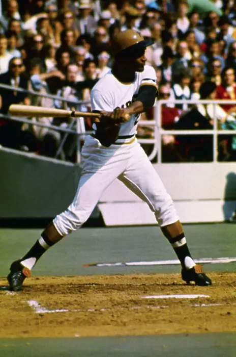 Framed Print : Roberto Clemente Swinging with Baseball Bat Framed Print : Roberto Clemente Swinging with Baseball Bat