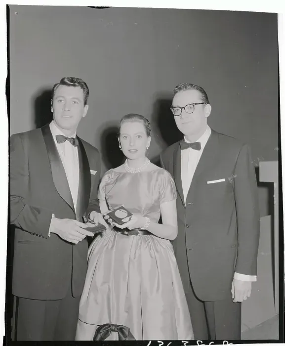 : Rock Hudson and Deborah Kerr Receiving Awards : Rock Hudson and Deborah Kerr Receiving Awards