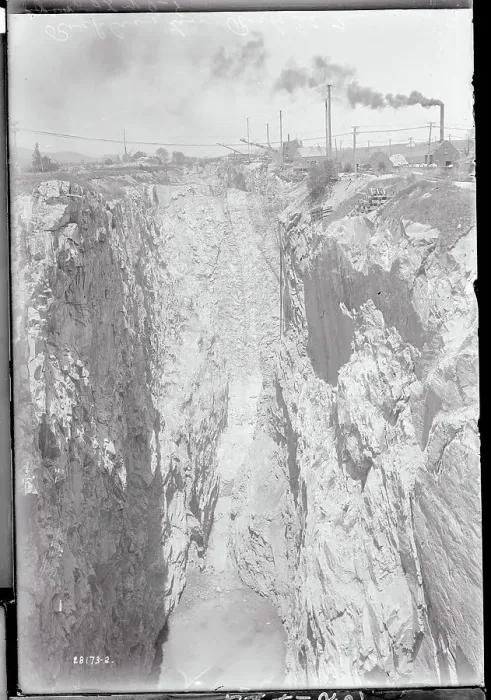 Framed Print : Rockland Lime Rock Cobb Quarry Framed Print : Rockland Lime Rock Cobb Quarry