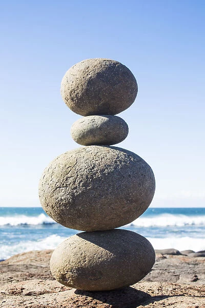 Rocks balancing as tower on boulders