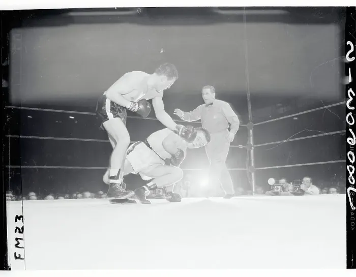 Framed Print : Rocky Castellani Boxing Against John Sullivan Framed Print : Rocky Castellani Boxing Against John Sullivan