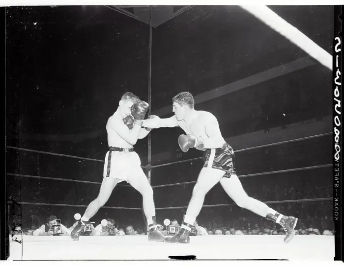 Framed Print : Rocky Castellani Boxing Against John Sullivan Framed Print : Rocky Castellani Boxing Against John Sullivan