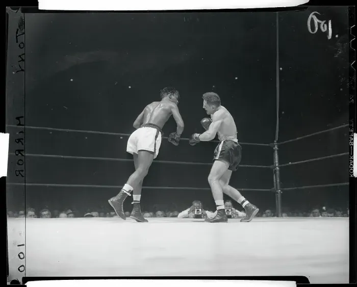 Framed Print : Rocky Castellani Boxing Against Johnny Bratton Framed Print : Rocky Castellani Boxing Against Johnny Bratton