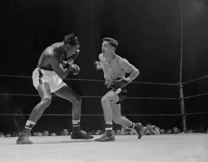 Framed Print : Rocky Castellani Boxing Against Kid Gavilan Framed Print : Rocky Castellani Boxing Against Kid Gavilan