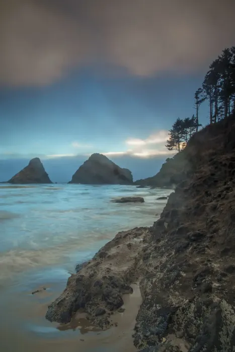 Framed Print : Rocky coast landscape, Florence, Oregon, USA