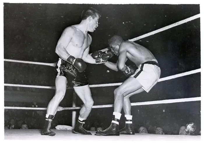 Framed Print : Rocky Graziano Backs Henry Brim Into Ropes Framed Print : Rocky Graziano Backs Henry Brim Into Ropes