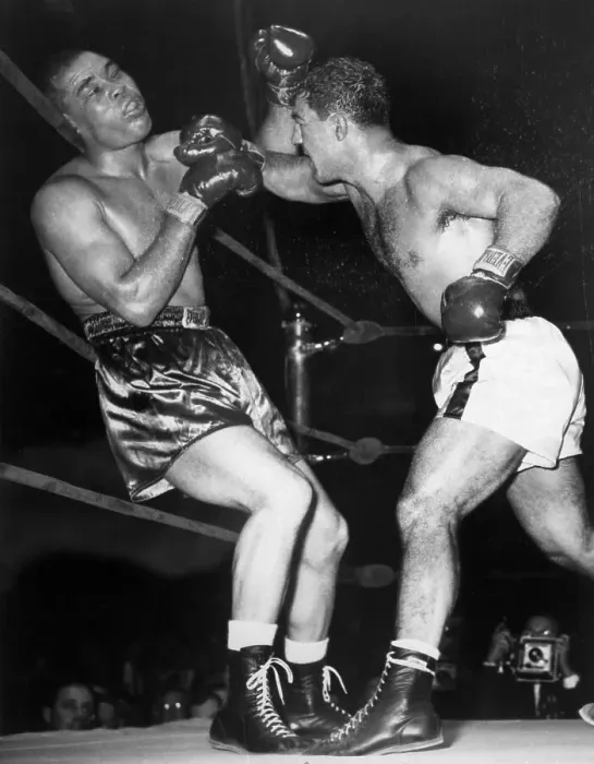 Framed Print : Rocky Marciano Knocking Out Joe Louis Framed Print : Rocky Marciano Knocking Out Joe Louis