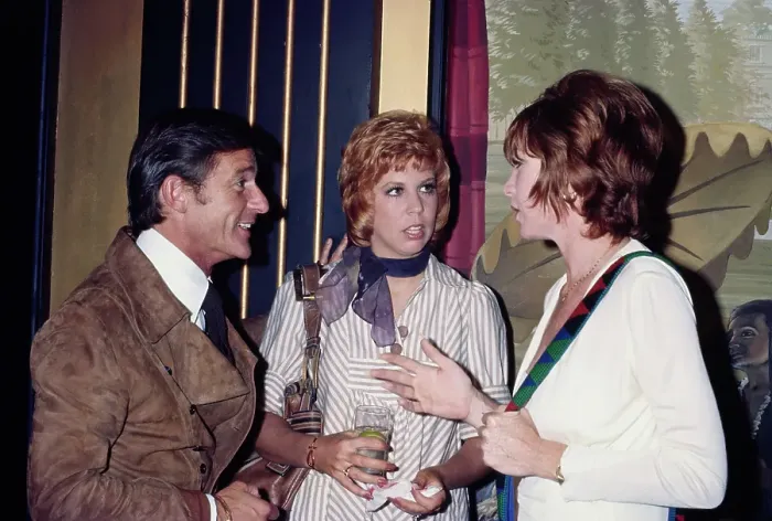 Framed Print : Roddy, Vicki & Shirley