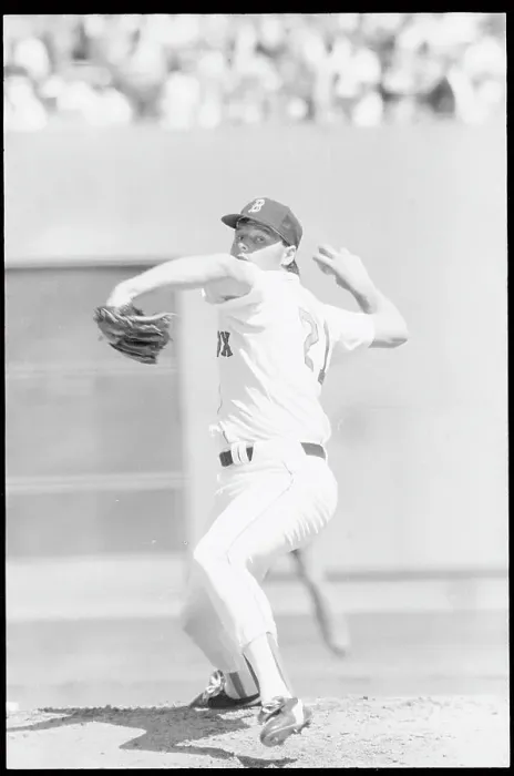 Framed Print : Roger Clemens Rearing Back to Pitch Framed Print : Roger Clemens Rearing Back to Pitch