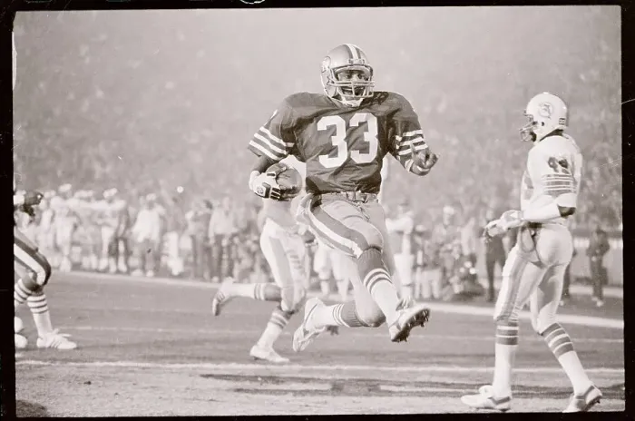 Framed Print : Roger Craig Scoring a Touchdown Framed Print : Roger Craig Scoring a Touchdown