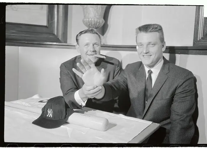 Framed Print : Roger Maris with Ralph Houk Framed Print : Roger Maris with Ralph Houk