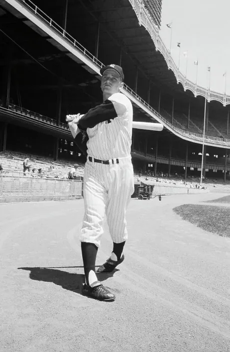 Framed Print : Roger Maris Warming Up Framed Print : Roger Maris Warming Up