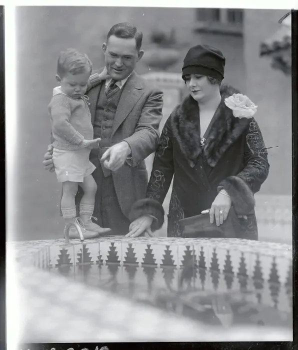 Framed Print : Rogers Hornsby with His Wife and Son Framed Print : Rogers Hornsby with His Wife and Son
