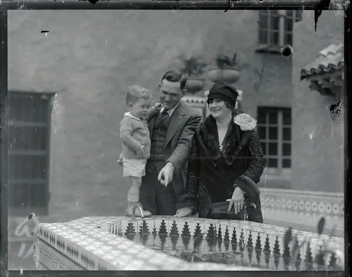 Framed Print : Rogers Hornsby with His Wife and Son Billy Framed Print : Rogers Hornsby with His Wife and Son Billy