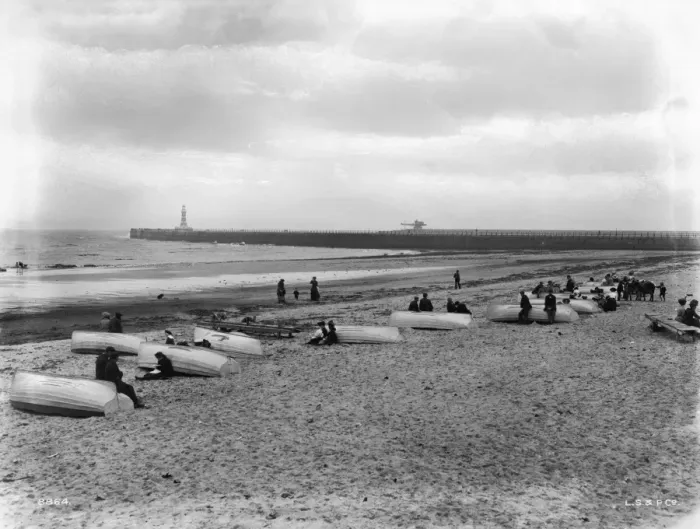 Framed Print : Roker Pier Framed Print : Roker Pier