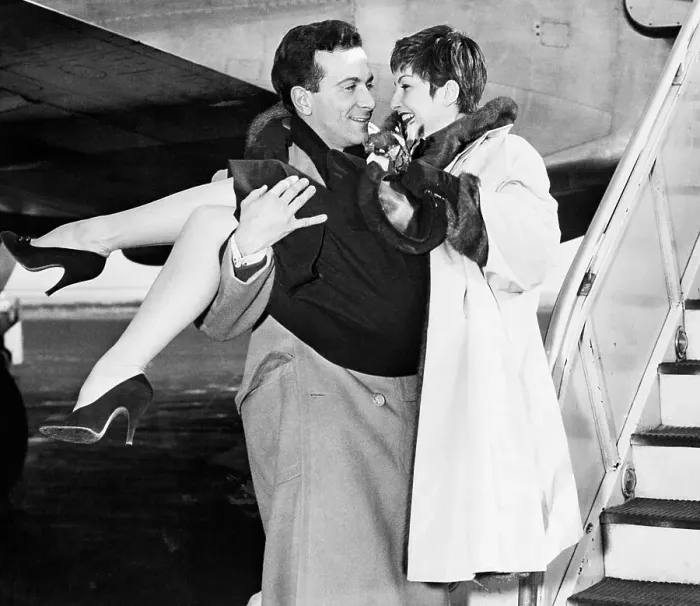 Framed Print : Roland Petit Carrying Wife Renee Jeanmarie Framed Print : Roland Petit Carrying Wife Renee Jeanmarie