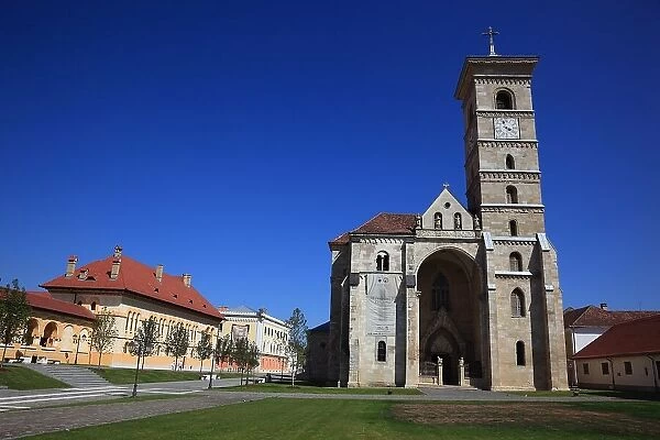 Roman Catholic Cathedral, Alba Iulia, Balgrad, German Karlsburg, is the capital of Alba County in Transylvania, Romania