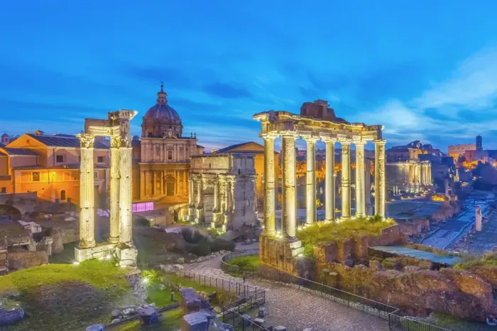 Framed Print : The Roman Forum at dusk, Rome, Italy Framed Print : The Roman Forum at dusk, Rome, Italy