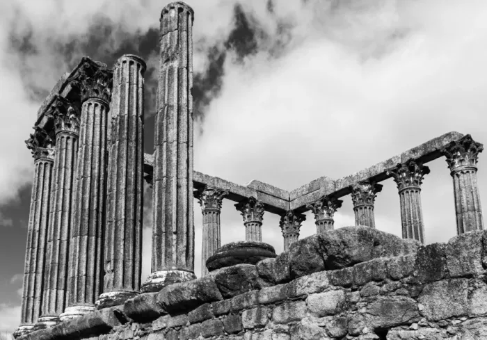 Framed Print : Roman Temple of Evora Framed Print : Roman Temple of Evora
