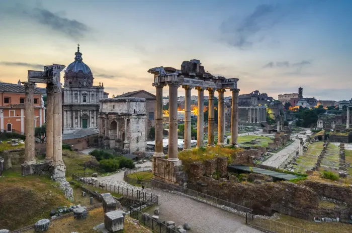 Framed Print : Rome, Lazio, Italy. Imperial fora at sunrise Framed Print : Rome, Lazio, Italy. Imperial fora at sunrise