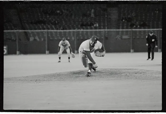 Framed Print : Ron Bryant in Baseball Action Framed Print : Ron Bryant in Baseball Action