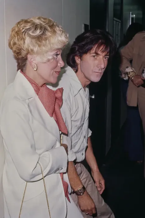 Framed Print : Rona Barrett & Dustin Hoffman Framed Print : Rona Barrett & Dustin Hoffman