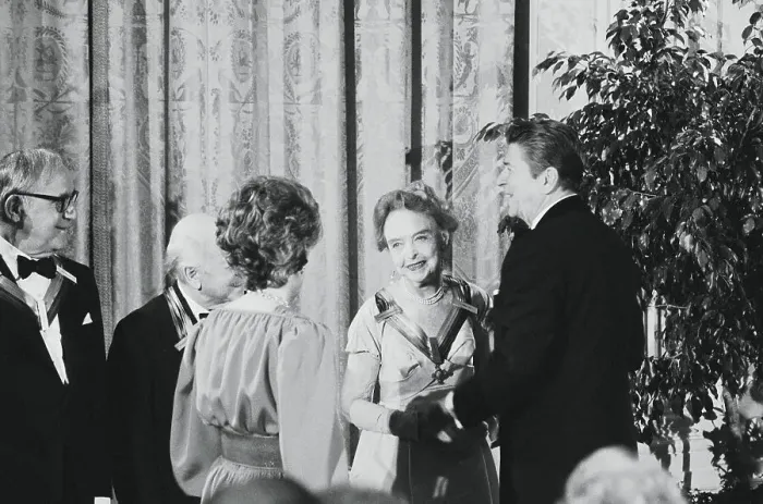 Framed Print : Ronald and Nancy Reagan Hosting Performers Framed Print : Ronald and Nancy Reagan Hosting Performers