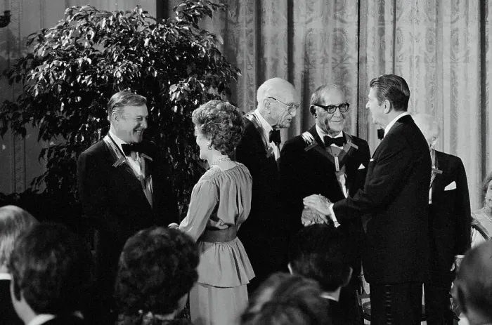 Framed Print : Ronald and Nancy Reagan with Kennedy Center Honorees Framed Print : Ronald and Nancy Reagan with Kennedy Center Honorees
