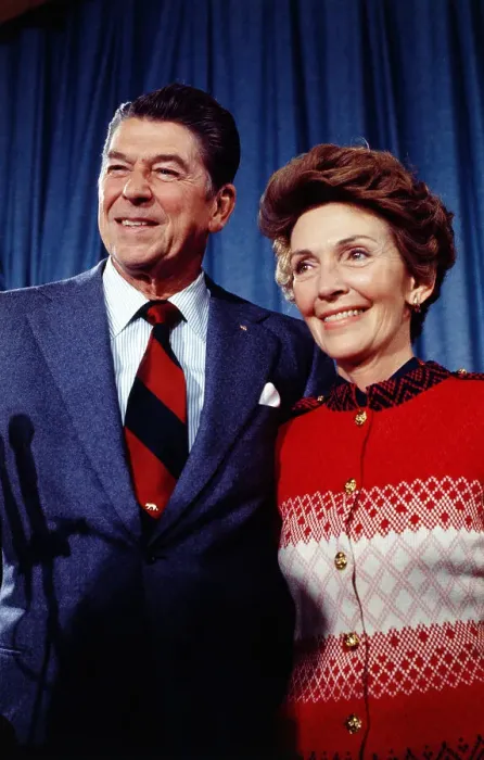 Framed Print : Ronald and Nancy Reagan Posing for Camera Framed Print : Ronald and Nancy Reagan Posing for Camera