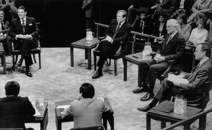 Framed Print : Ronald Reagan and Colleagues Participating in Debate Framed Print : Ronald Reagan and Colleagues Participating in Debate