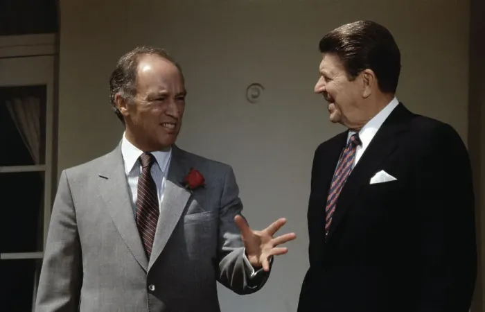 Framed Print : Ronald Reagan Conversing with Pierre Trudeau Framed Print : Ronald Reagan Conversing with Pierre Trudeau