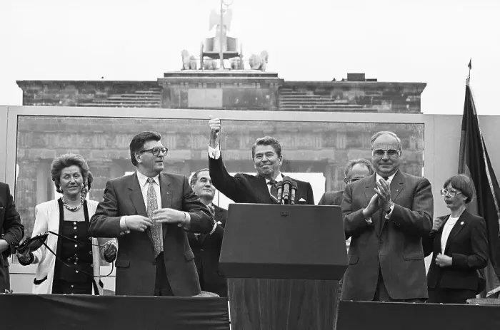 Framed Print : Ronald Reagan Giving Thumbs Up Sign