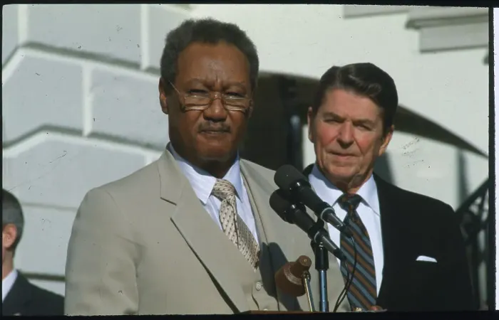 Framed Print : Ronald Reagan and Jaafar Numeiry Framed Print : Ronald Reagan and Jaafar Numeiry