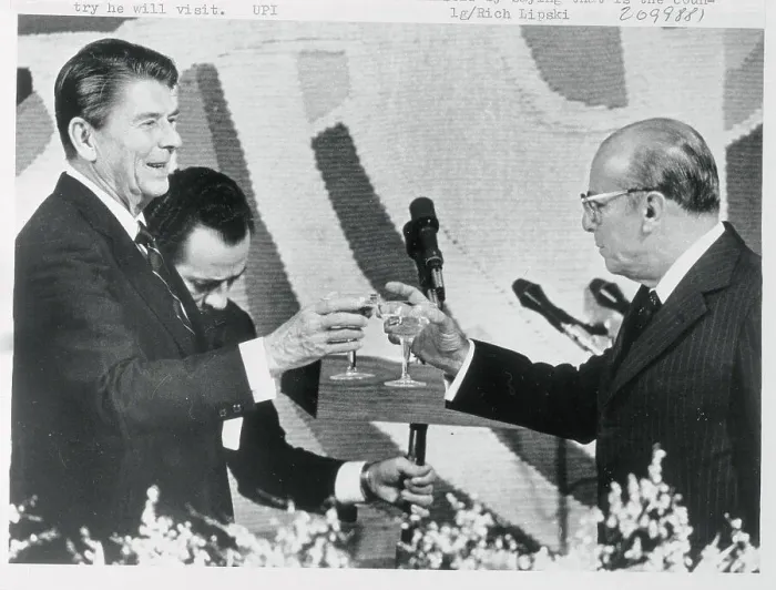 Framed Print : Ronald Reagan and Joao Figueredo Toasting Framed Print : Ronald Reagan and Joao Figueredo Toasting