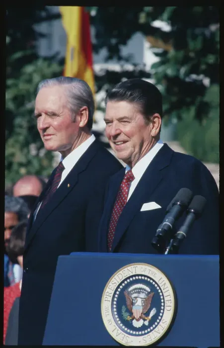 Framed Print : Ronald Reagan and Karl Carstens Framed Print : Ronald Reagan and Karl Carstens