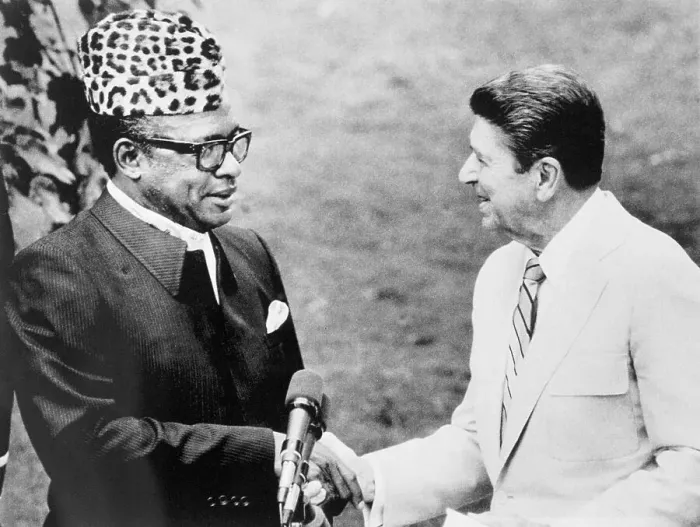 Framed Print : Ronald Reagan and Mobutu Seko Shaking Hands Framed Print : Ronald Reagan and Mobutu Seko Shaking Hands